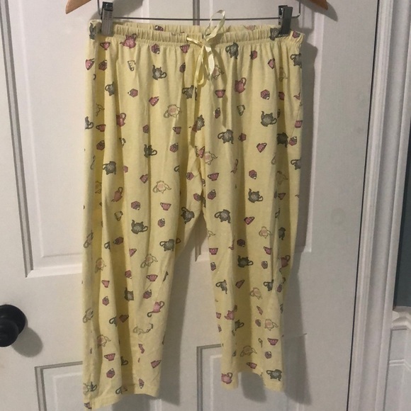 Adorable tea themed pj pants - Picture 1 of 3